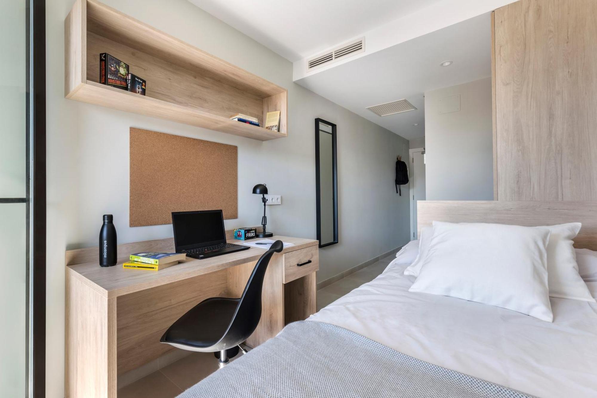 Micampus Cartagena Student Residence מראה חיצוני תמונה